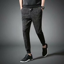 黑色休闲裤2020秋季韩版潮流束脚迷彩运动裤男学生小脚裤一件代发