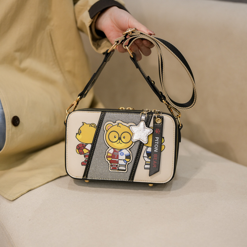 北包包正品拼接撞色相机盒子女士小方包包2024新款潮宽度单肩斜挎