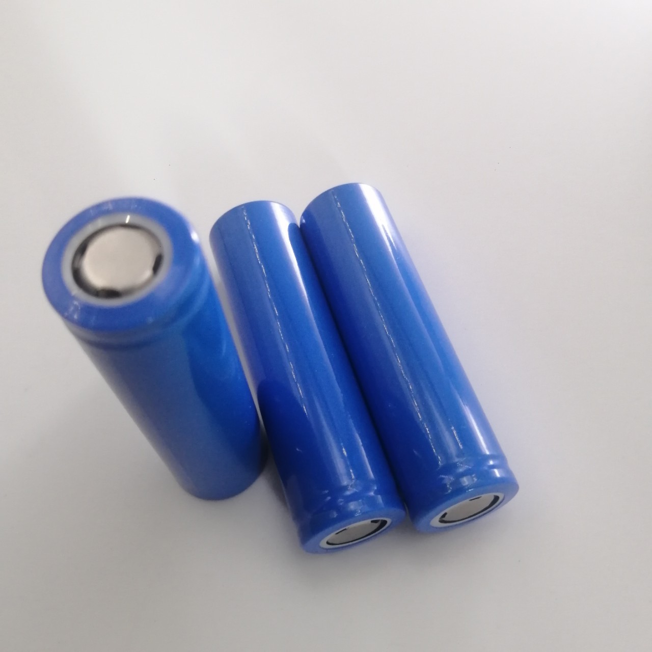 18650a品锂电池全新锂离子电芯平头足容一致好电子数码电池