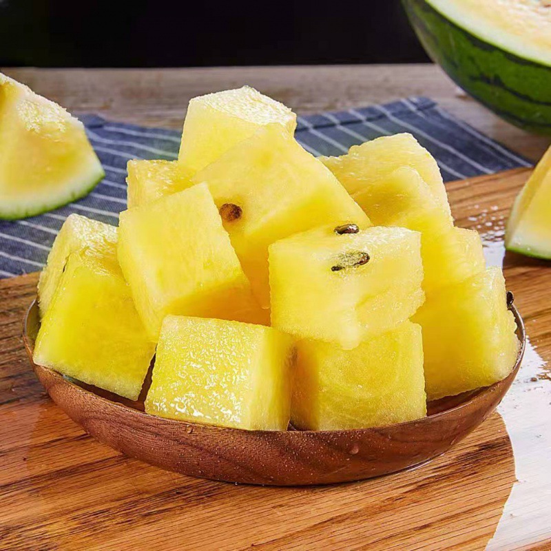 富硒特小凤小西瓜黄色黄心黄壤沙瓤新鲜水果孕妇冰淇淋小西瓜整箱