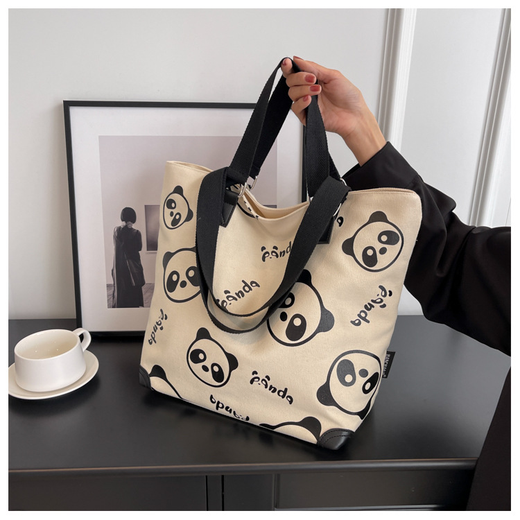 Korean Style 2023 New Large Capacity Cartoon Canvas Tote Bag Women's Bag Simple Casual Portable Shoulder Messenger Bag