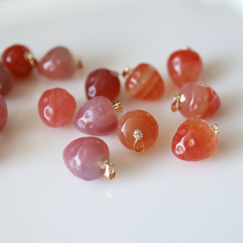 18k金天然盐源玛瑙草莓吊坠项链颗颗颜色绯红时尚笑清新饰品-阿里巴巴