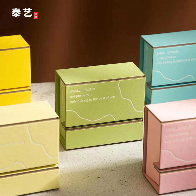 厂家销售首饰包装盒配套海绵pe悬浮盒 网红款卡片式折叠饰品纸盒