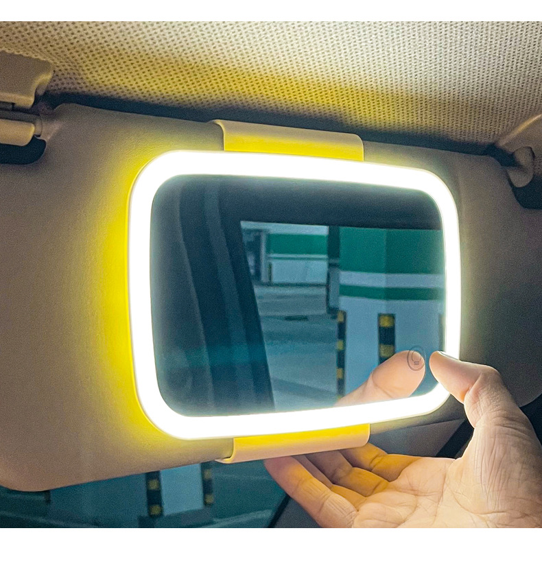 汽车遮阳板化妆镜梳妆镜子副驾驶遮光板led灯光车载内饰卡通可爱