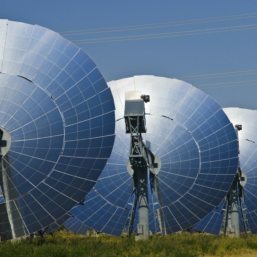 户外发电系统太阳能聚热反射镜定日镜超高反射率超强耐候性