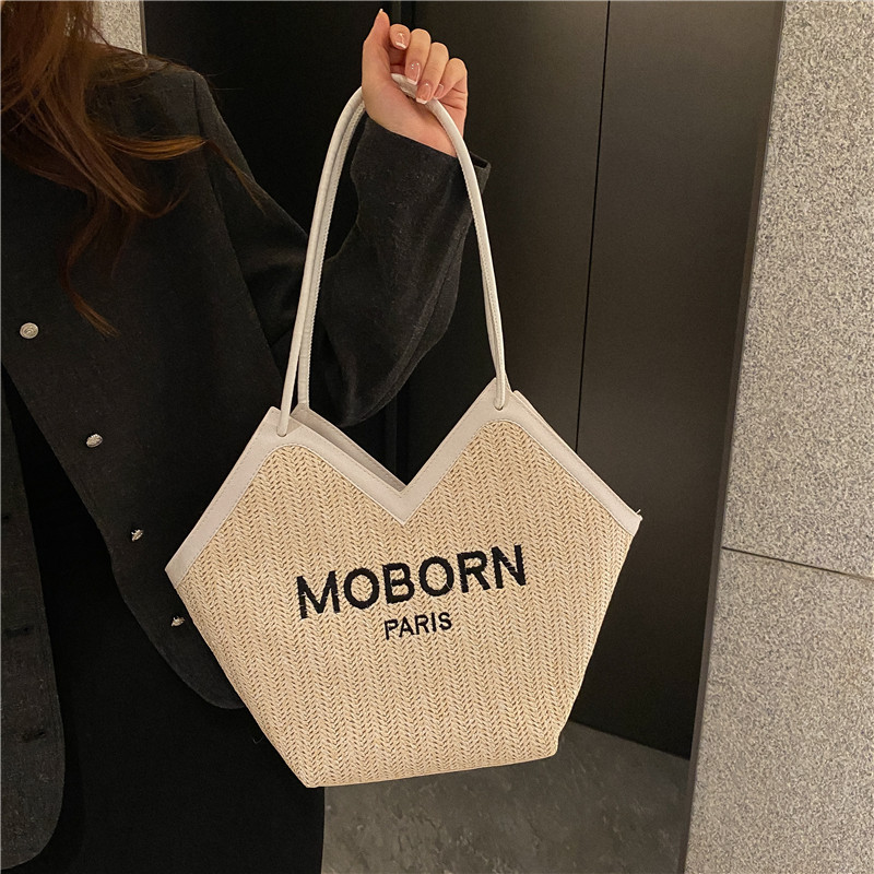 Straw Woven Bag Women's Bag 2022 Autumn New Fashion Letters Large Capacity Totes Sweet Leisure Shoulder Bag