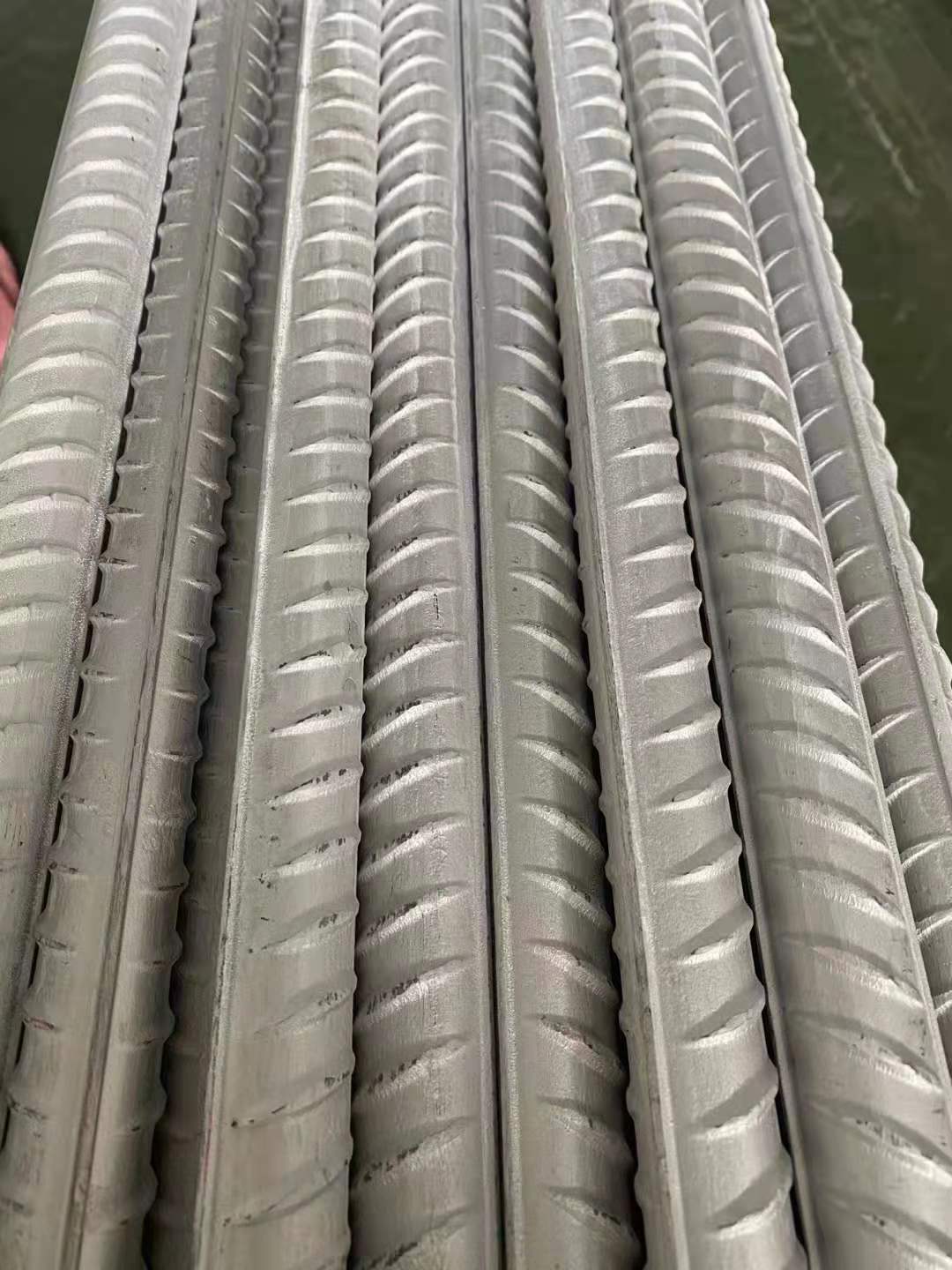 不锈钢螺纹钢304316l