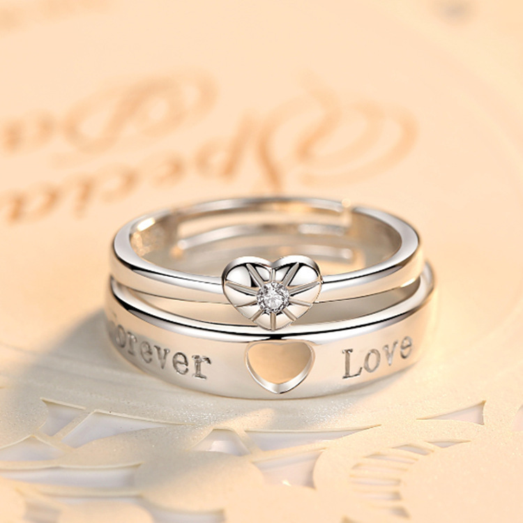 经典英文字母love情侣对戒小众设计感韩版简约心形镶钻开口戒指女