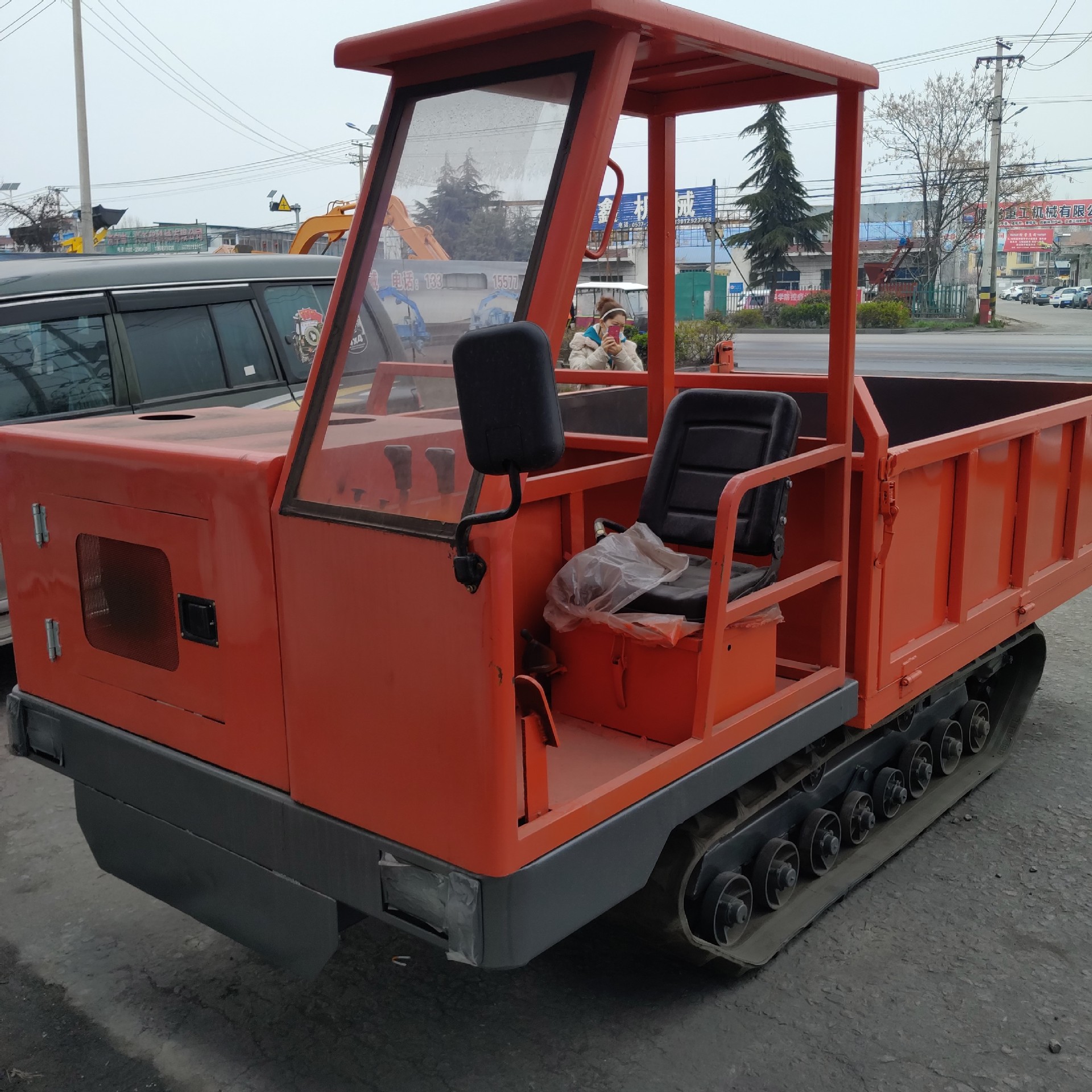 4吨履带运输车 山地爬坡履带车 型号齐全泥泞路四不像自卸车