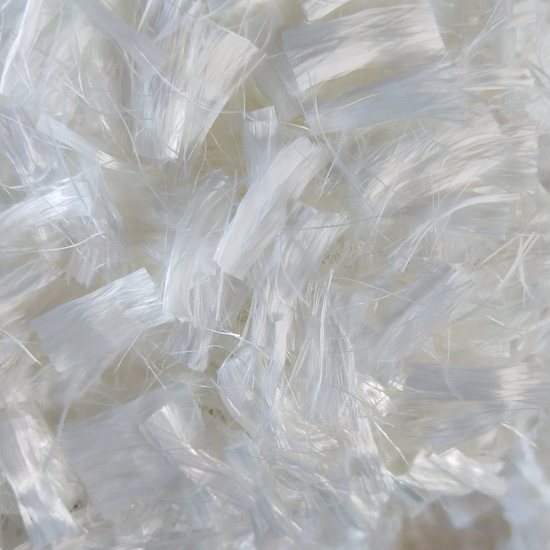 聚酯纤维厂家 沥青路面用聚酯纤维聚酯纤维规格齐全