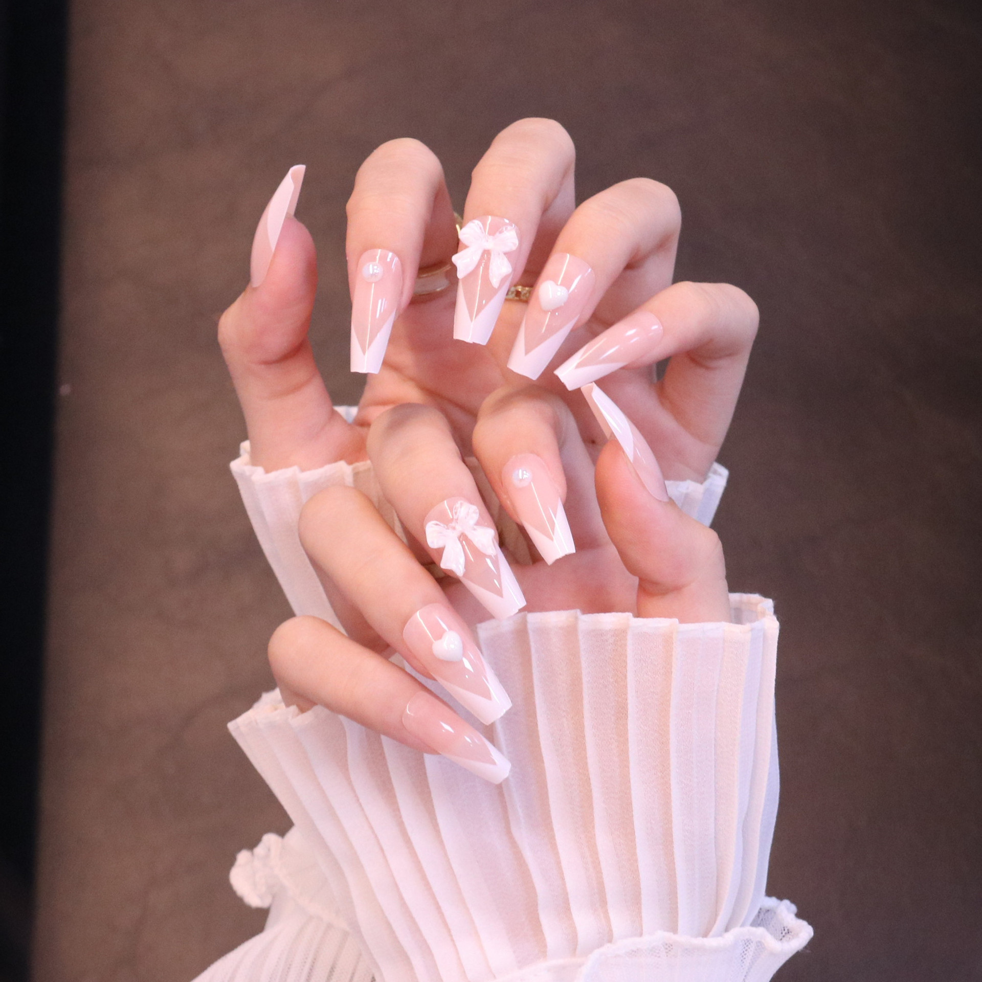 美甲贴片穿戴甲中长款法式网红蝴蝶结美美甲片成品假指甲贴片批发