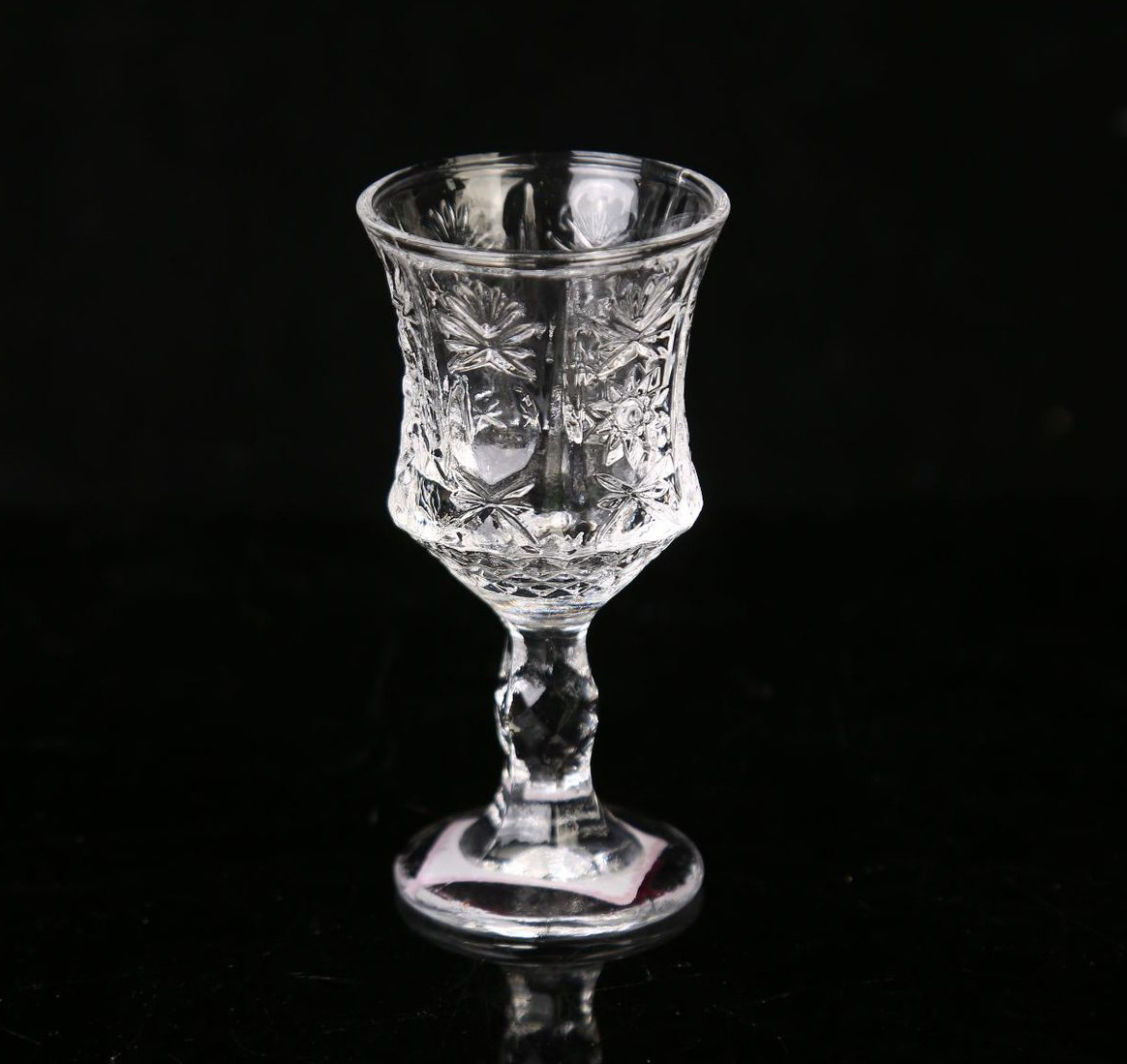 Household Small Goblet Glass Cup Simple Crystal Glass Goblet Red Wine Glass Champagne Glass Vintage Goblet