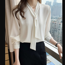 白色衬衫女2024年春秋季新款设计感小众上衣职业OL长袖气质雪纺衫