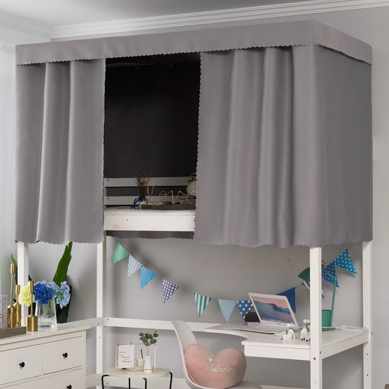 宿舍窗帘上铺女