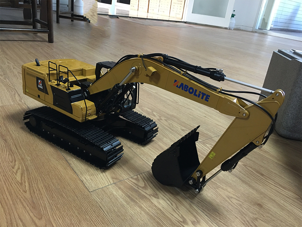 汇纳k336卡勃力特合金液压挖掘机遥控挖土机模型1比16合金工程车