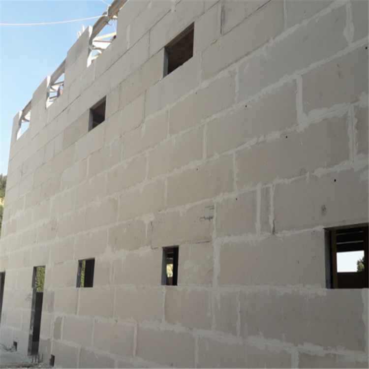 湖北厂家货源水泥泡沫复合隔墙板价格轻质隔墙板建筑隔断墙体