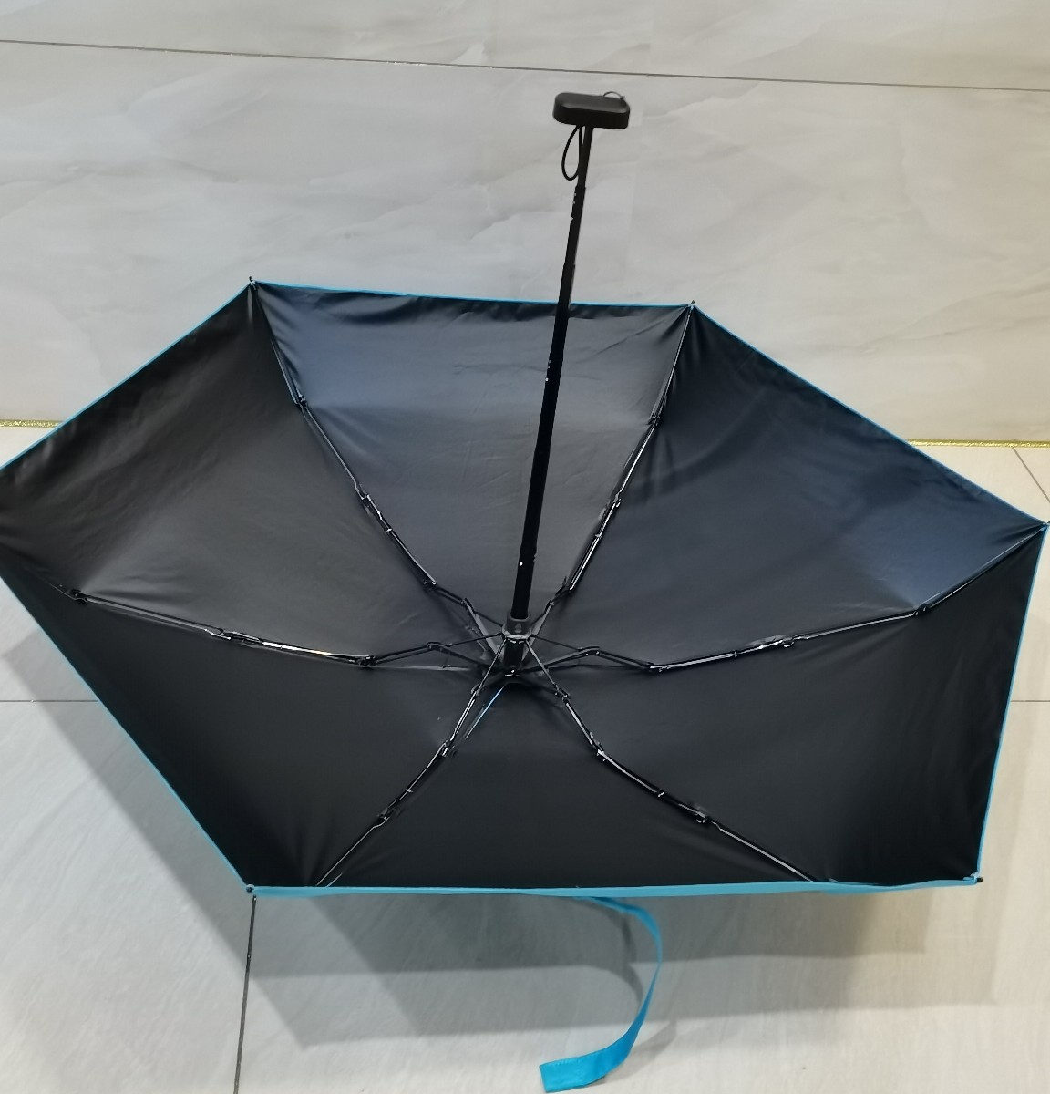 蓝色6折伞两用黑胶超轻手动普通伞国内 6折雨伞
