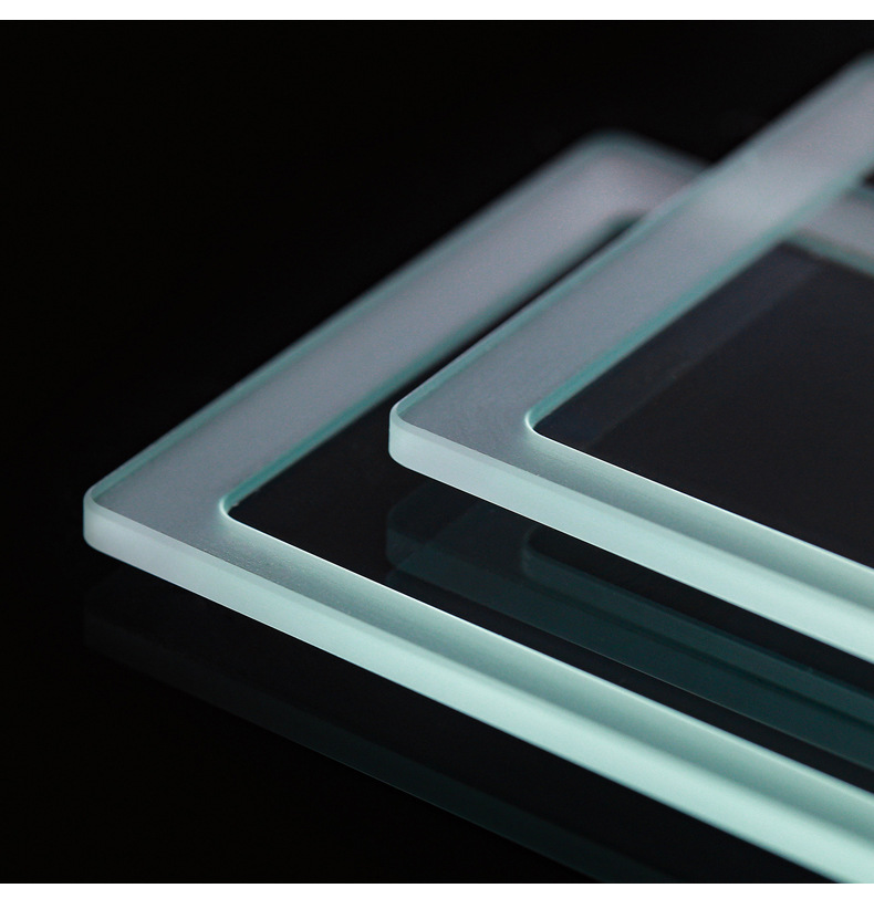 厂家直销出产 异形钢化玻璃 台阶 挖槽打孔磨边开口钢化玻璃面板