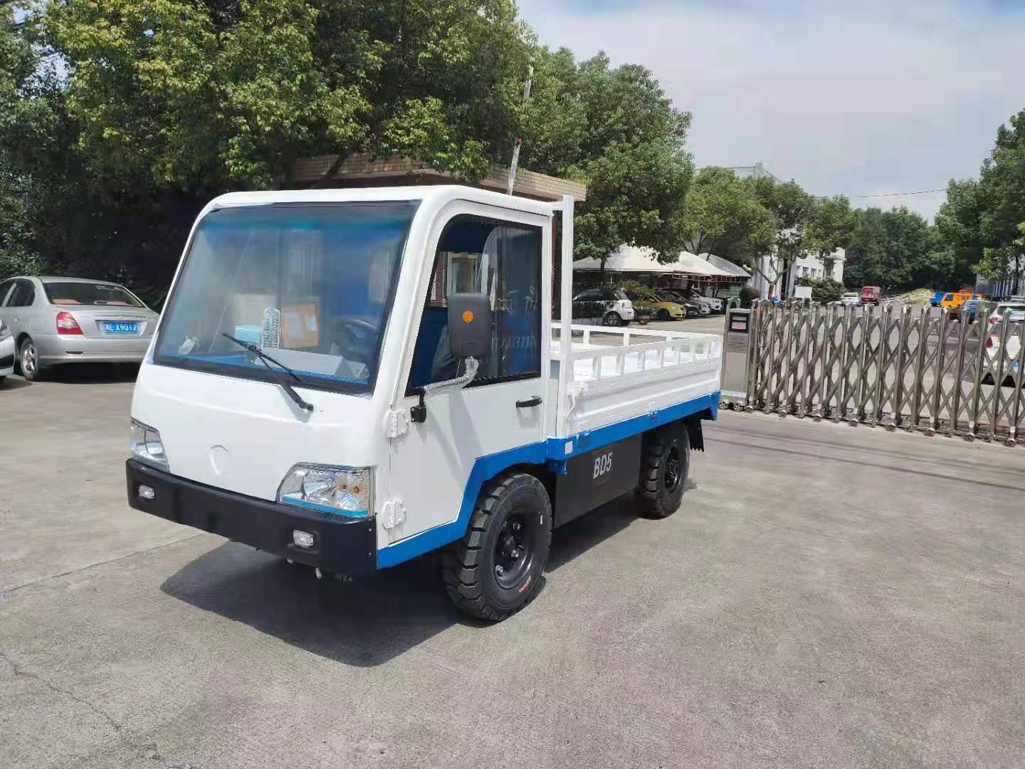 三吨电动平板车 三吨电动货车 三吨电动搬运车