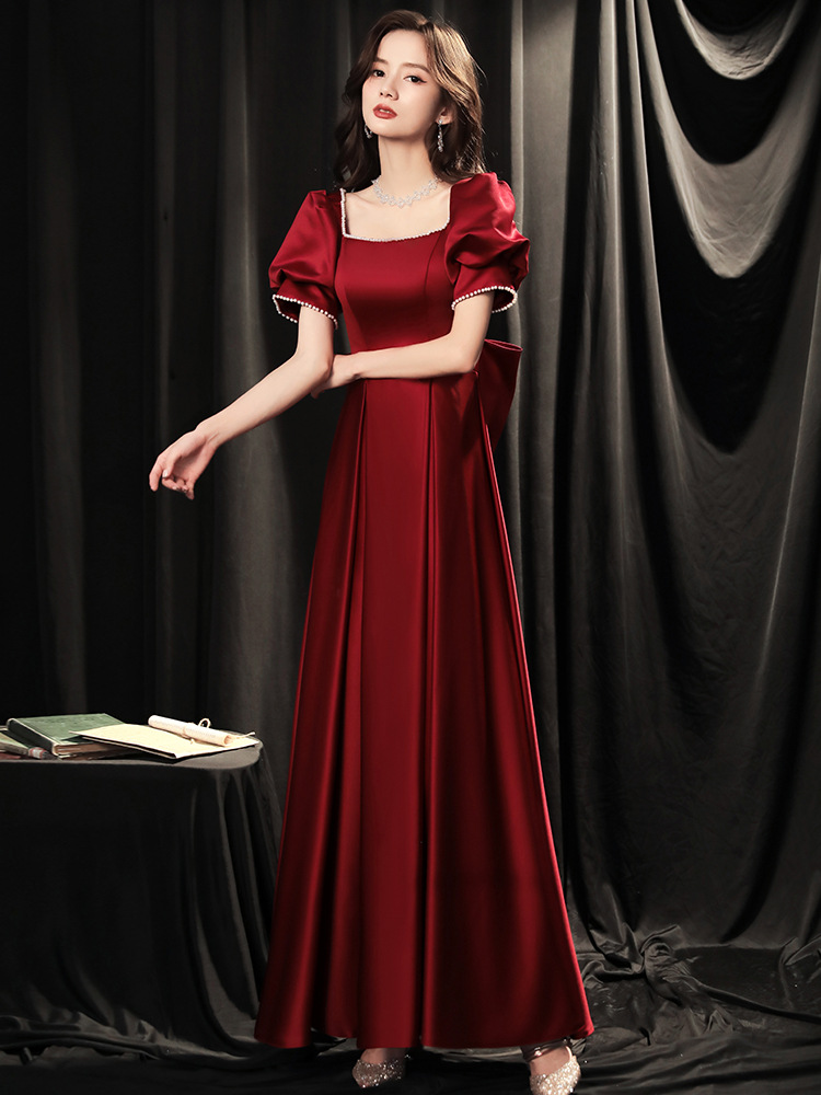 缎面新娘敬酒服2022夏季订婚酒红色结婚答谢宴日常礼服