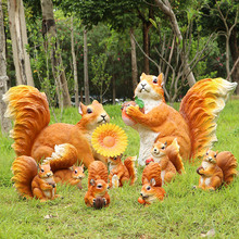 幼儿园仿真动物松鼠摆件户外园林景观雕塑别墅庭院草坪树脂装饰品