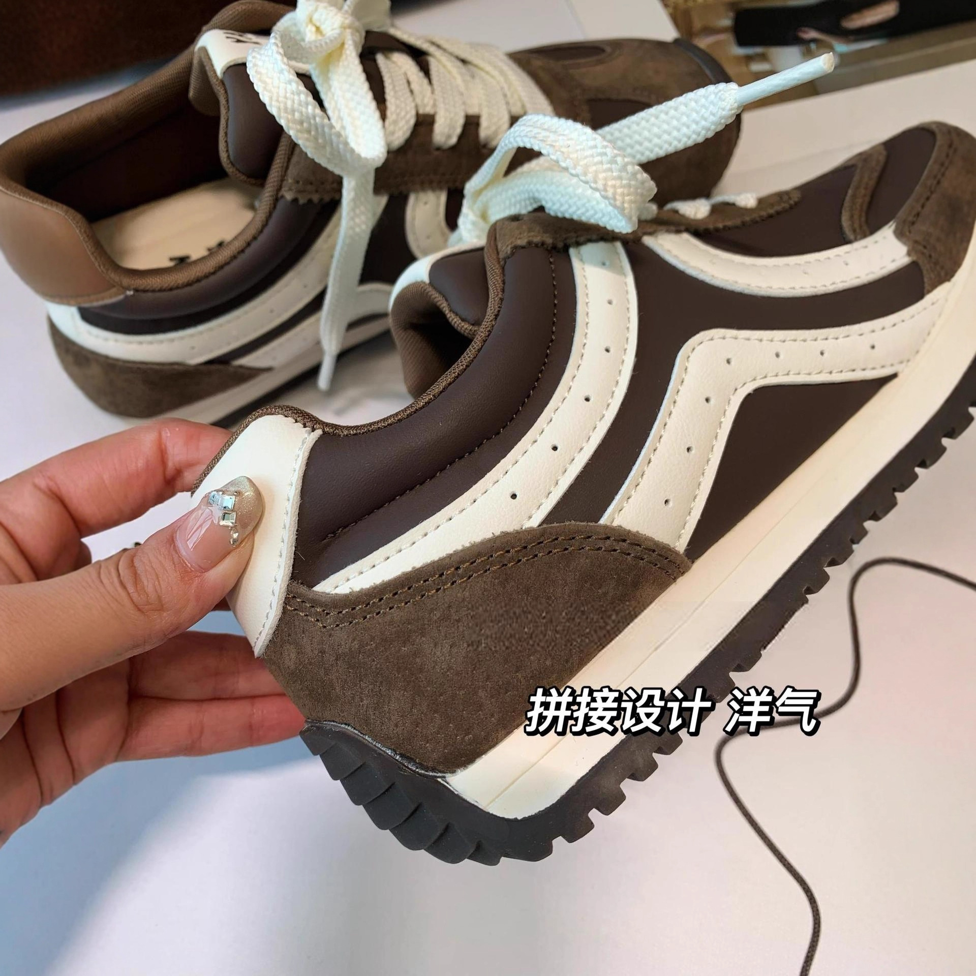 两双收~美拉德风暴走不累舒适轻便徒步休闲德训鞋女25秋冬G102320