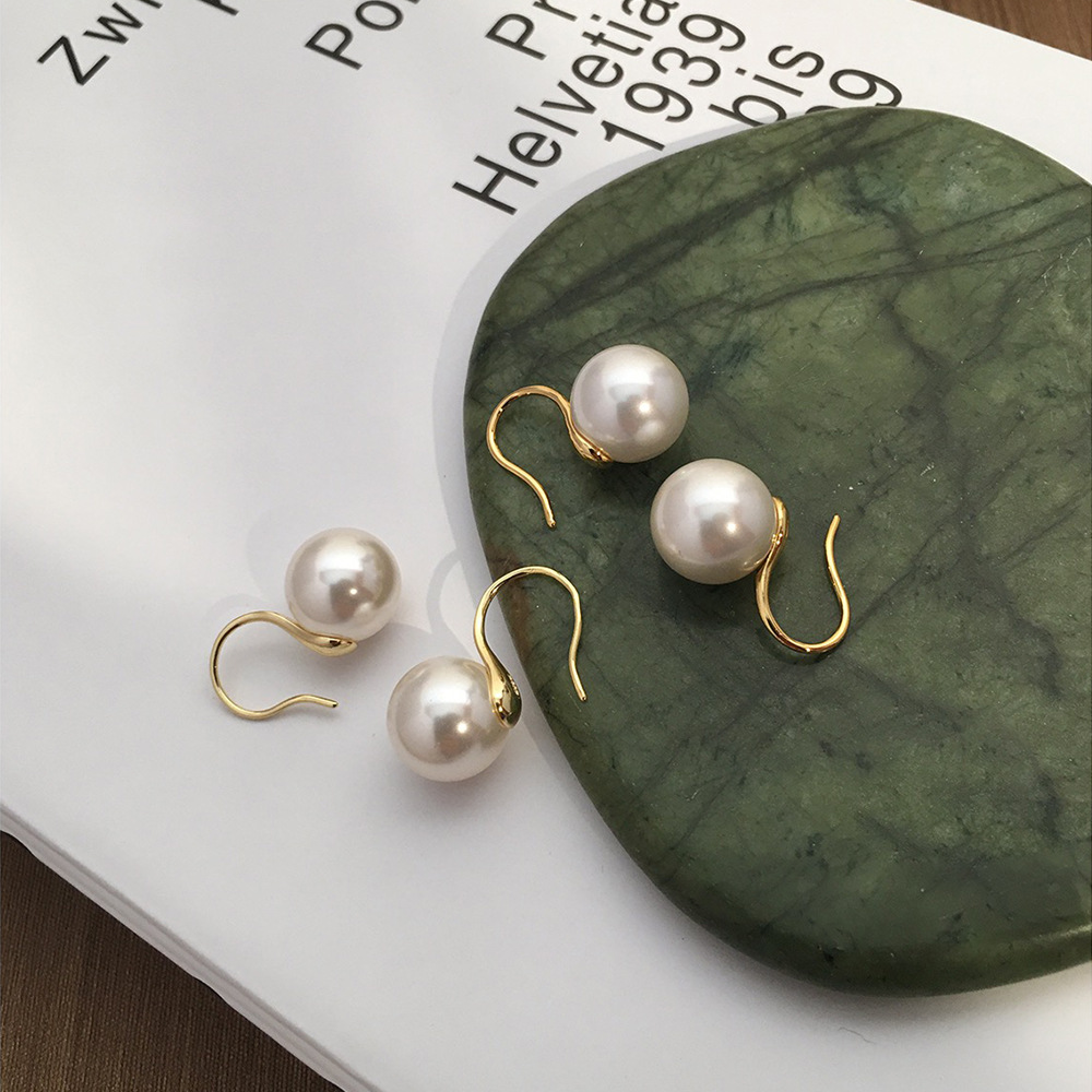 S925 Sterling Silver Gold Plated Ear Hook Classic round White High Heels Earrings Austria Shijia Pearl Earrings