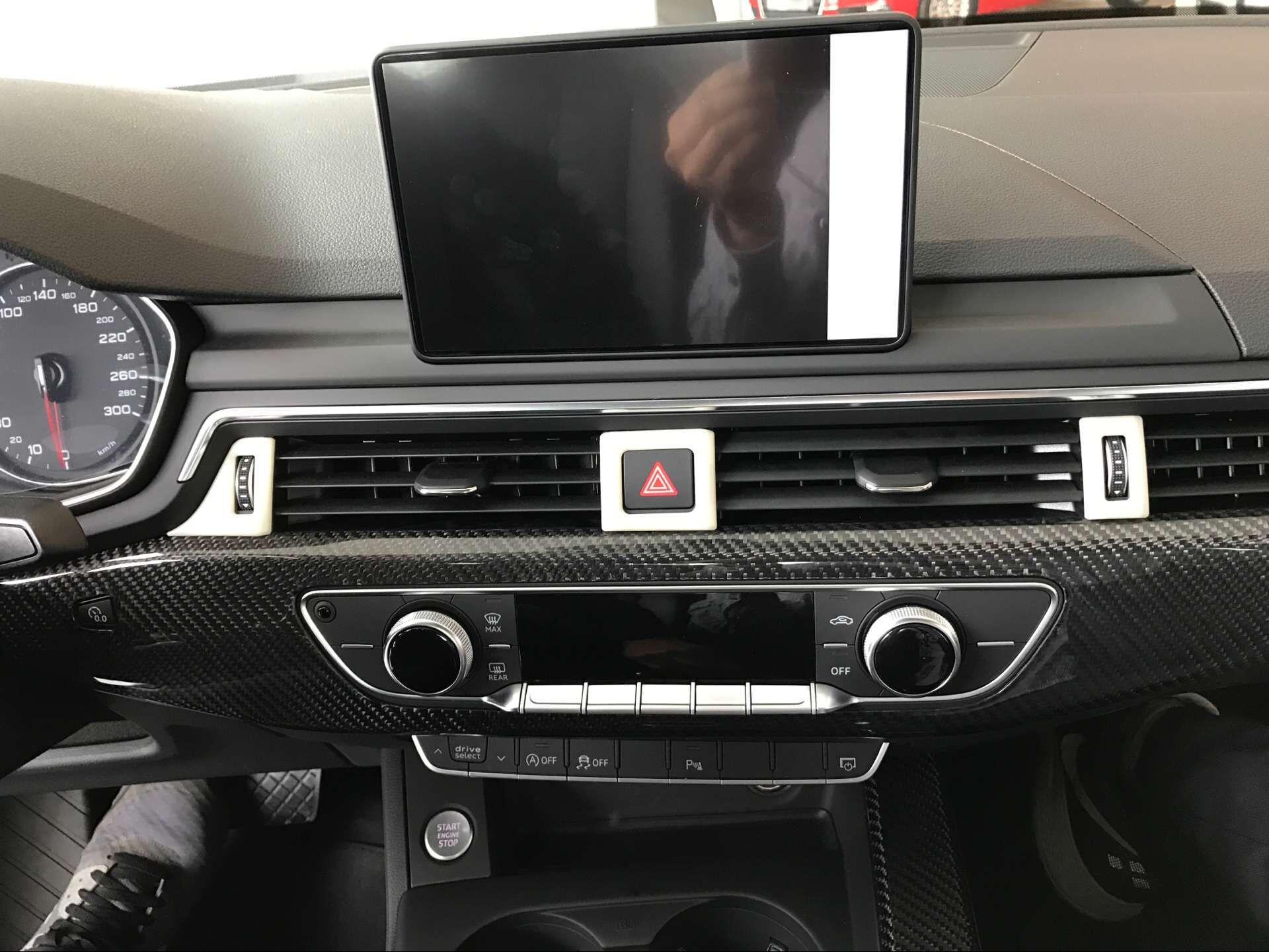 适用于20款奥迪a4l3d碳纤出风口饰框改装出风口饰框abs汽车用品