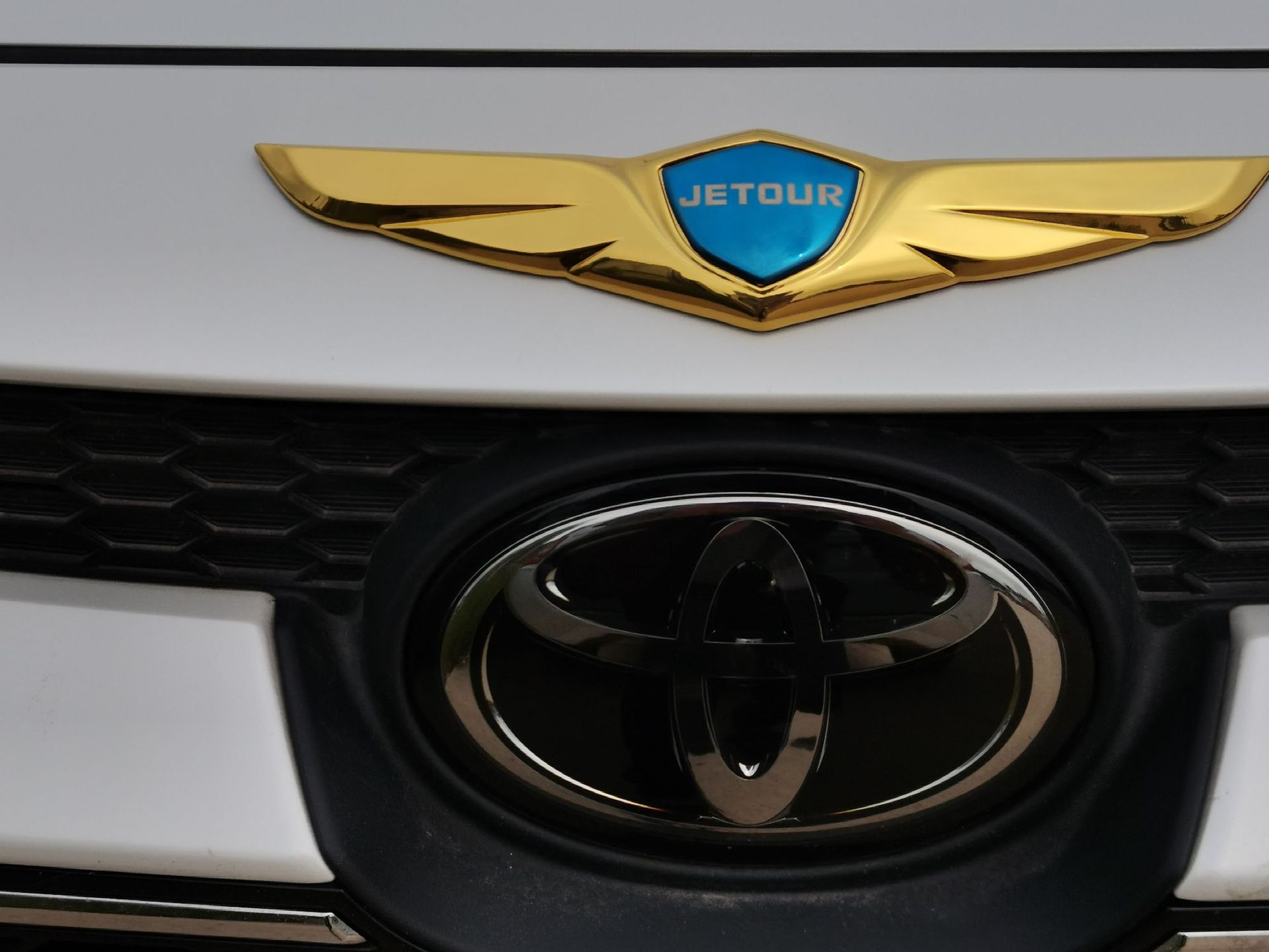 机盖金属车贴翅膀车标天使之翼引擎盖装饰贴个性前车头盖改装订制