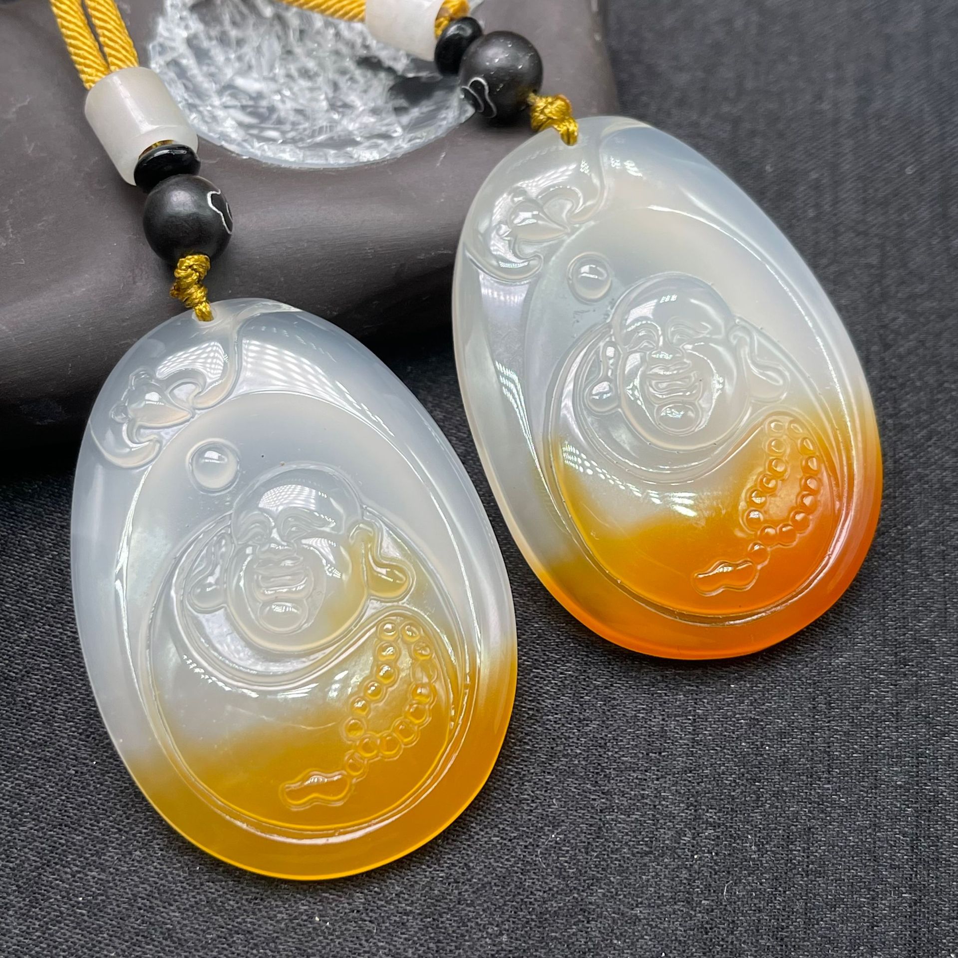 心中有佛天然冰种玛瑙玉石挂件冰彩俏色玉髓吊坠项链毛衣链装饰品