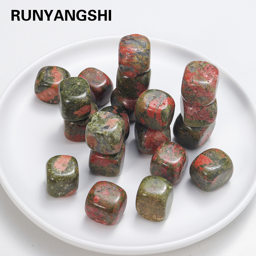 水晶项链水晶块