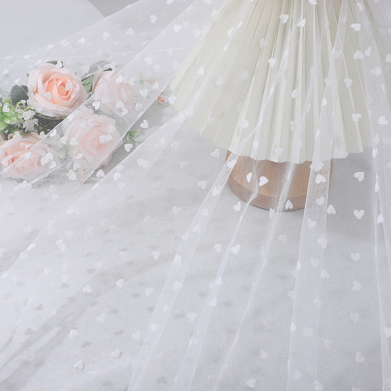 现货可爱桃心爱心植绒网布白色植绒网纱面料芭比娃娃裙舞台装服装
