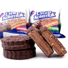 俄罗斯进口炼乳味三明治饼干巧克力牛奶夹心饼干 休闲零食品 43g