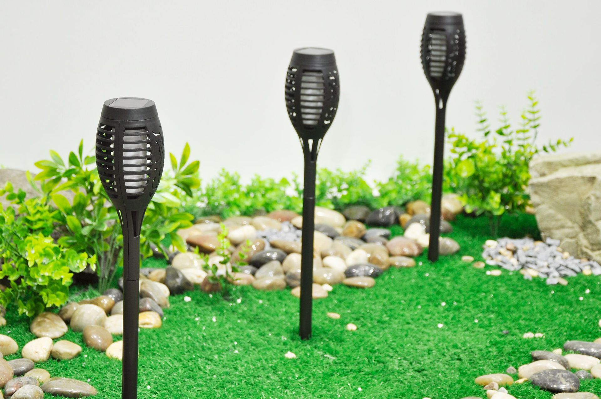 Solar torch light