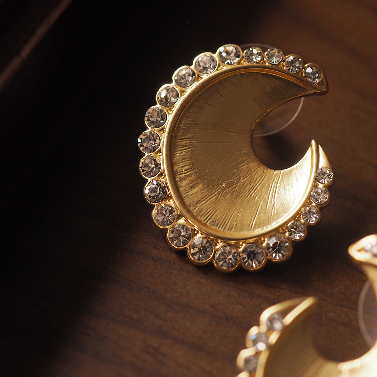 月亮拉丝镶钻青岛中古vintage莫奈monet翠法丽trifari耳环耳夹