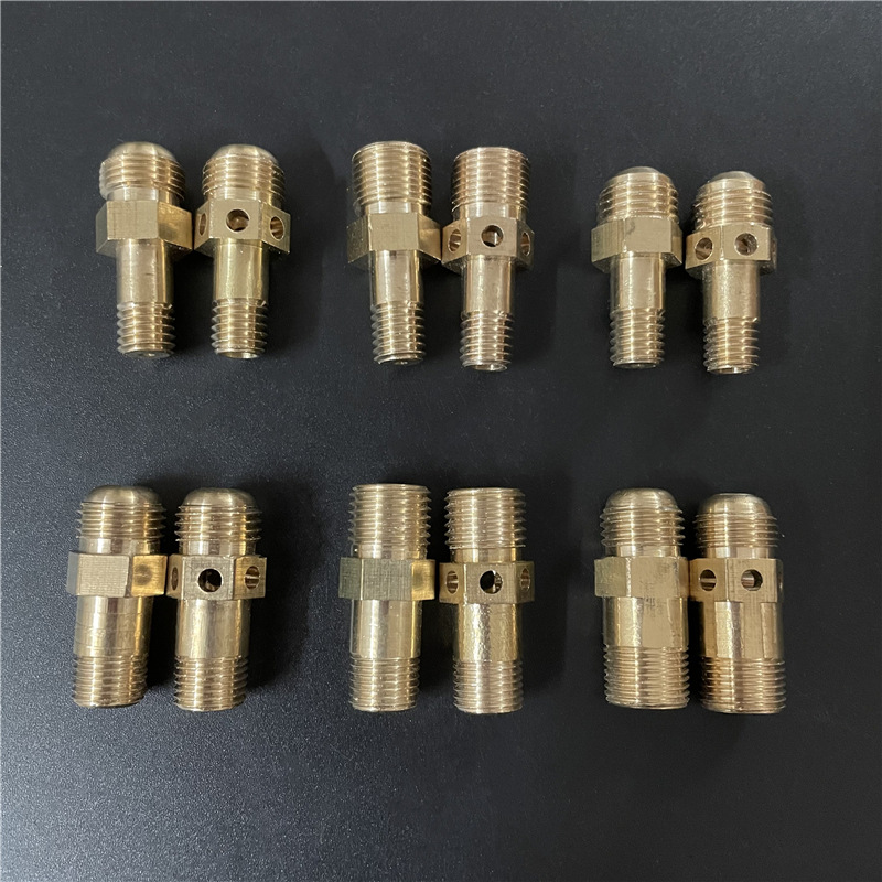 燃气灶配件煤气灶配件喷嘴气嘴液化气改装天然气风门铜咀燃气气嘴