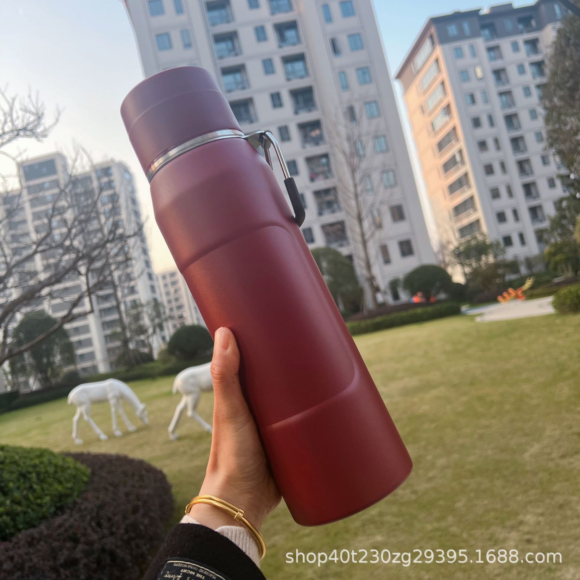 Factory Direct Sales All Steel 304 Stainless Steel Insulated Mug Large Capacity Outdoor Sports Bottle Exclusive for Cross-Border Wholesale