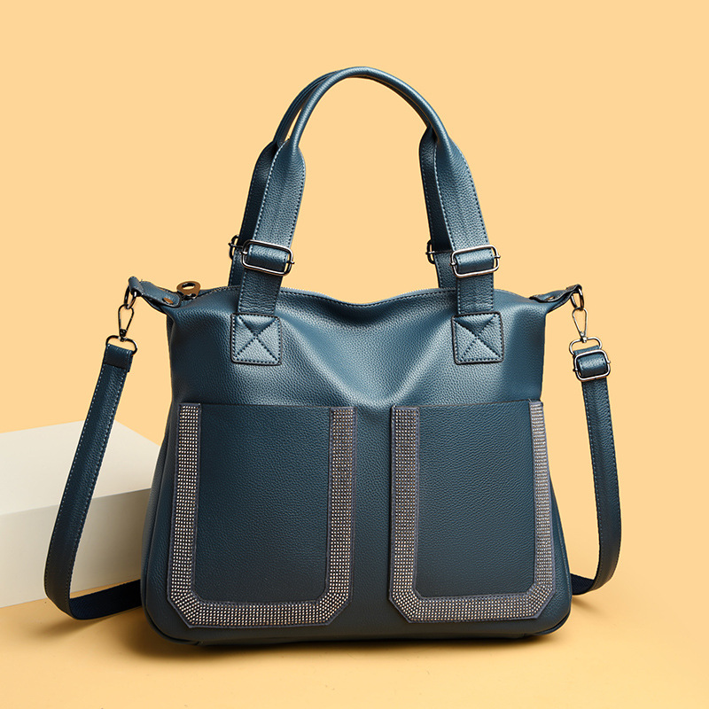 跨境烫钻双兜大机车包2022欧美范通勤女士手提包时尚大气单肩女包