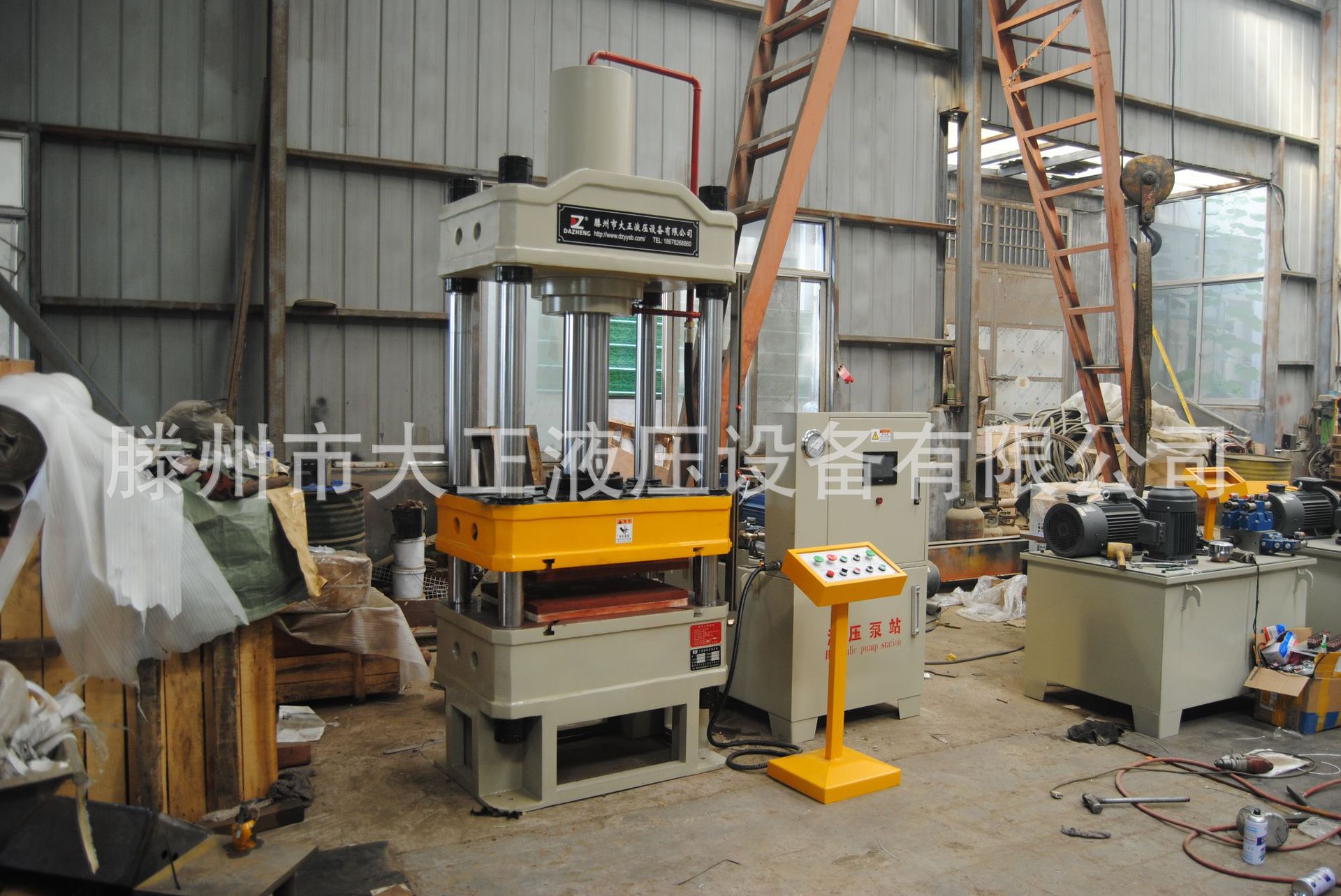 yl32-160t精密贴合热压成型机 高精度热压机床 恒温热压机现货