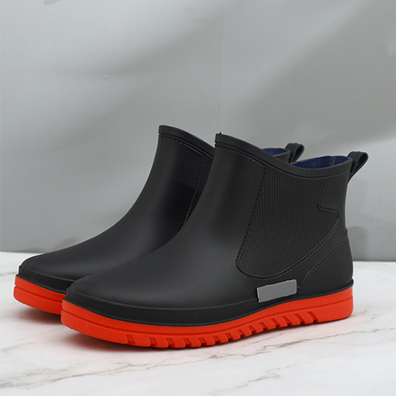 New Men's Rain Boots Non-Slip Waterproof Fashion Luminous Rain Rubber Boots Kitchen Work Short Tube Rain Shoes Wholesale Shoe Cover