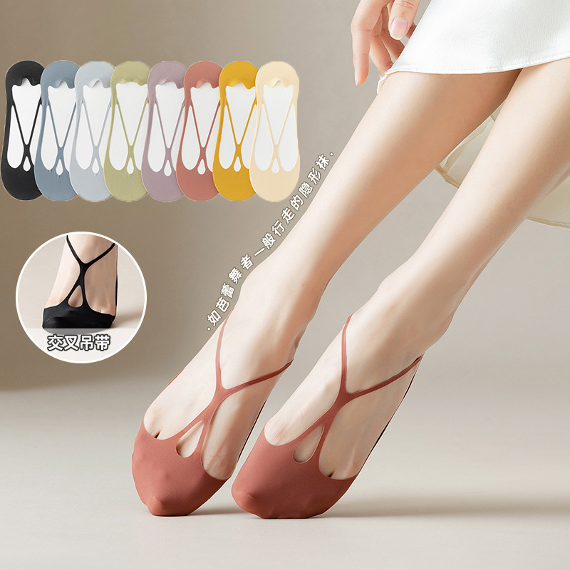 Women's Anti-Slip Ankle Socks with Suspenders Tight Summer Thin Breathable High Heels Non-Slip Invisible Ice Silk Pumps Socks