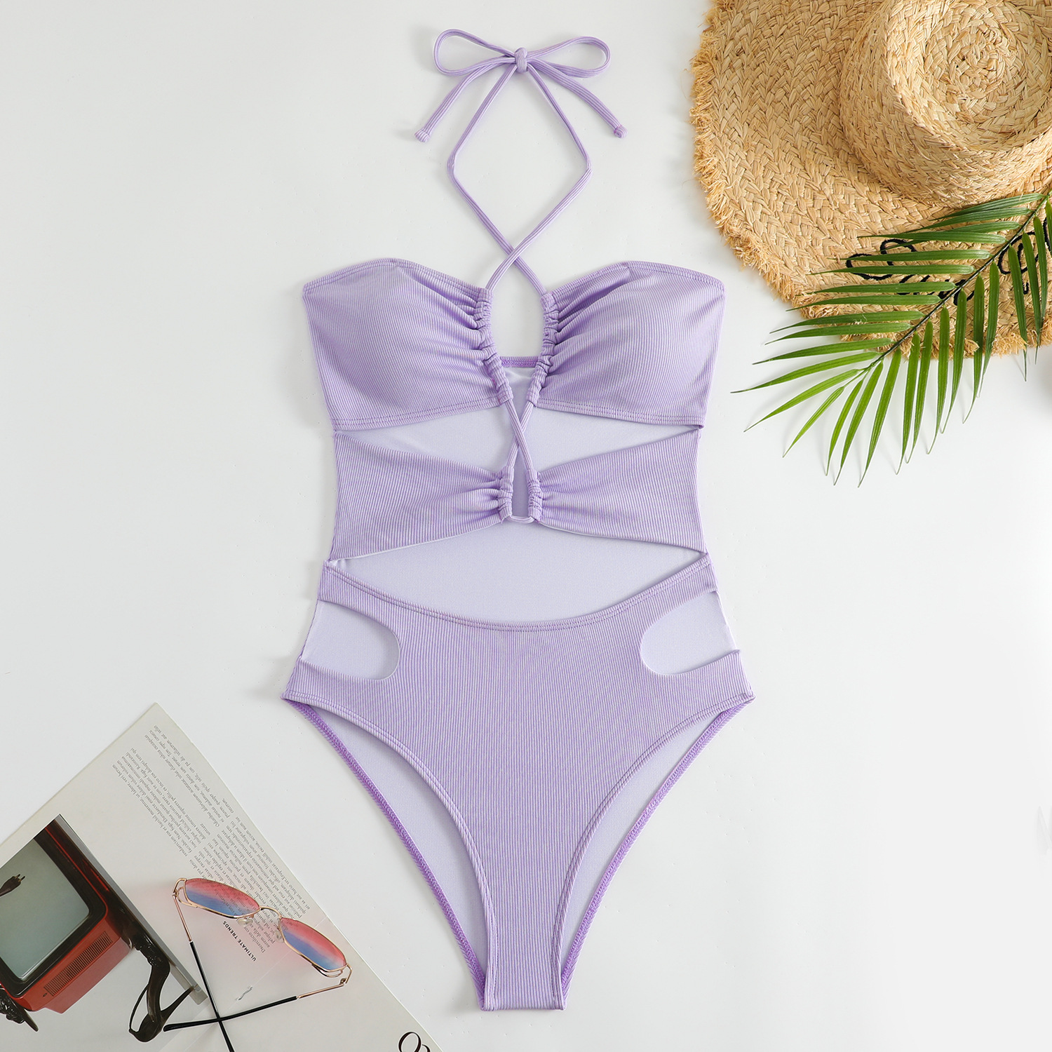 2024挂脖可爱系绳镂空泳装设计比基尼三角裤设计小清新连体泳衣女