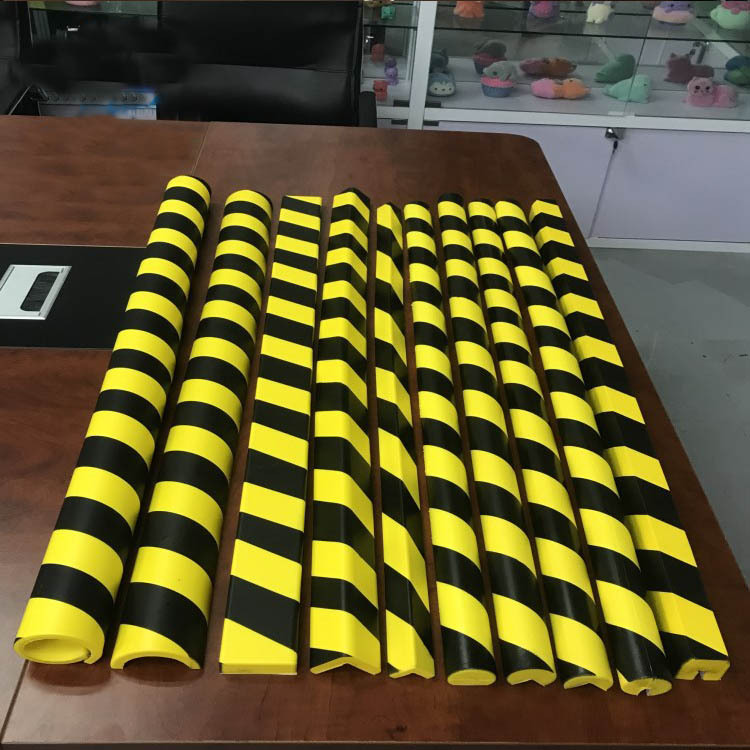 0成交0个市政道路护栏现货京式护栏锌钢护栏喷塑隔离栏公路马路交通