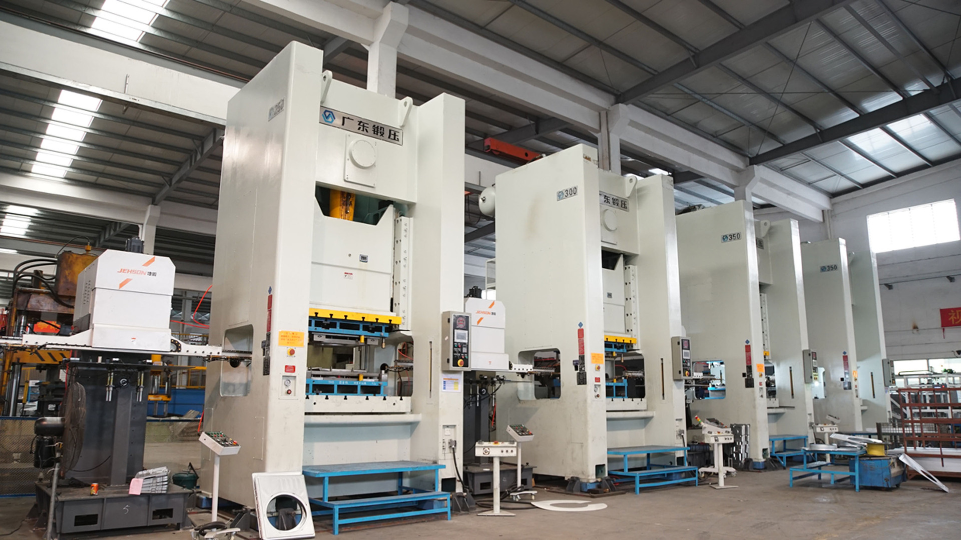 独立式冲压机械手臂平移式冲压机器人生产线 自动化设备生产厂家