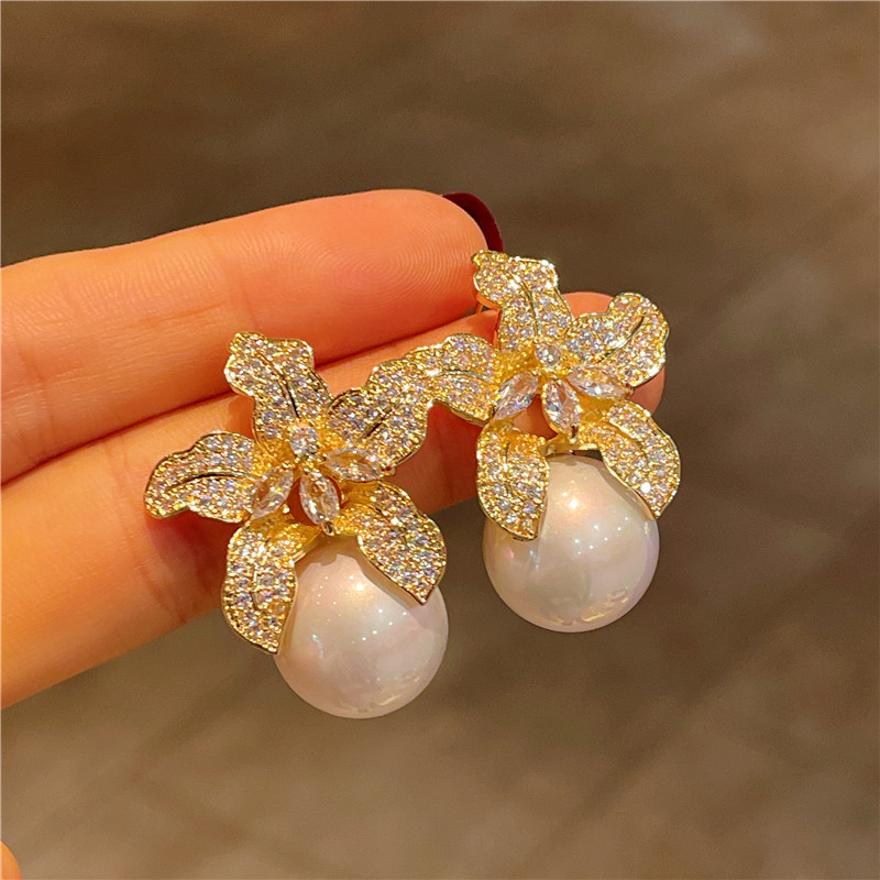 Sterling Silver Needle New Sparkling Full Rhinestone Lily Stud Earrings for Women Light Luxury Temperament Pearl Earrings Personality Wild Earrings