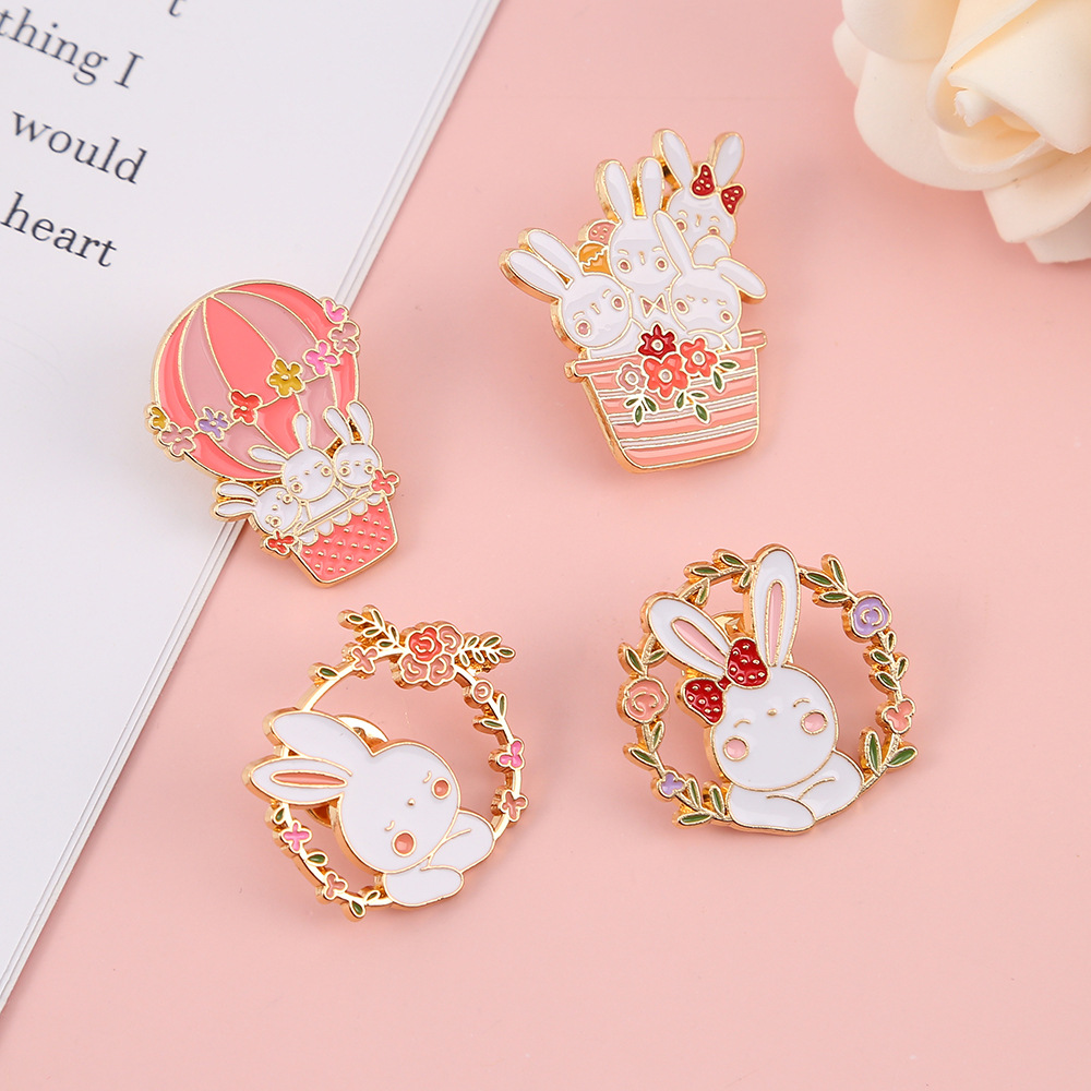 New Cartoon Rabbit Family Series Brooch Fresh Sweet Clothing Bag Accessories Accessories Holiday Small Gift