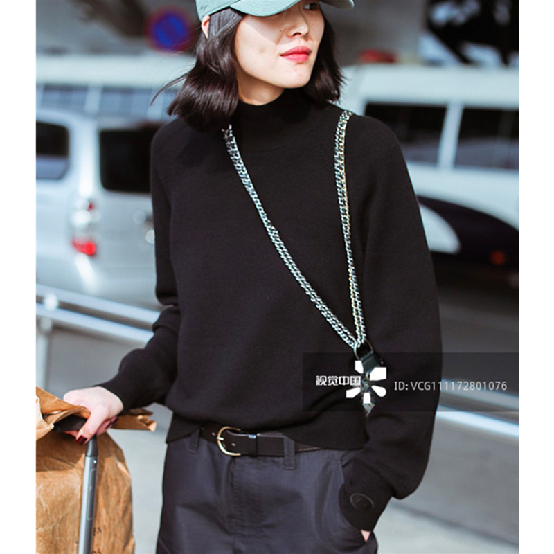 明星刘雯同款猪鼻刺绣半高领羊绒针织衫女秋冬加厚圆领羊毛打底衫