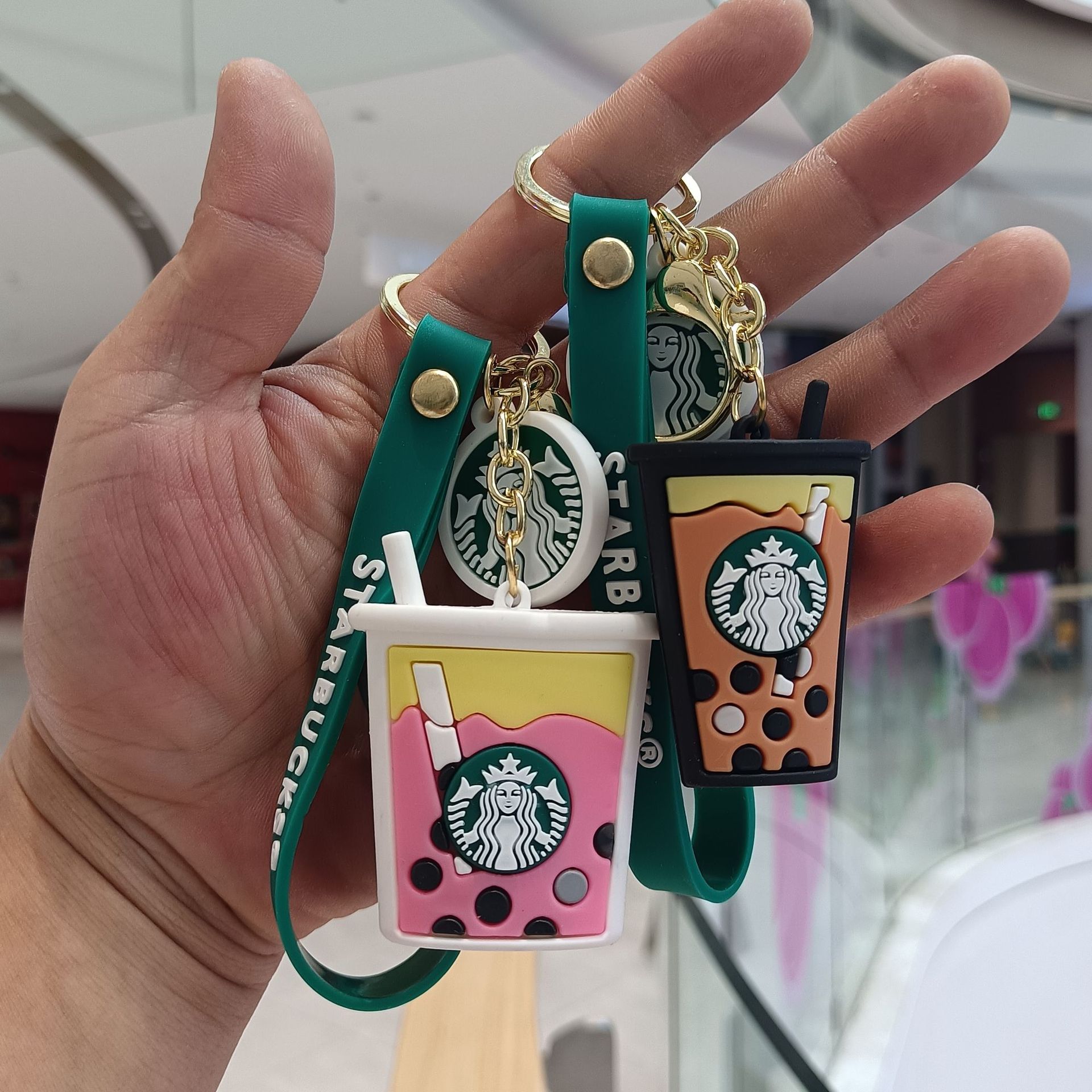 星巴克奶茶杯钥匙扣卡通立体汽车钥匙挂件情侣包包挂饰公仔小礼品