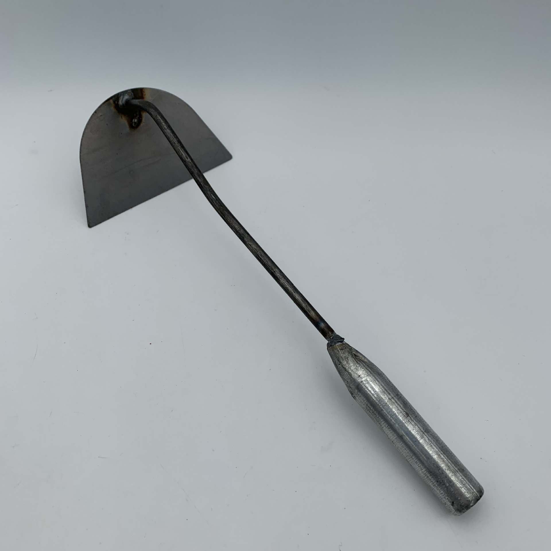 农用工具种菜除草家庭园林锄头锻打平口锄头厂家货源两元百货批发