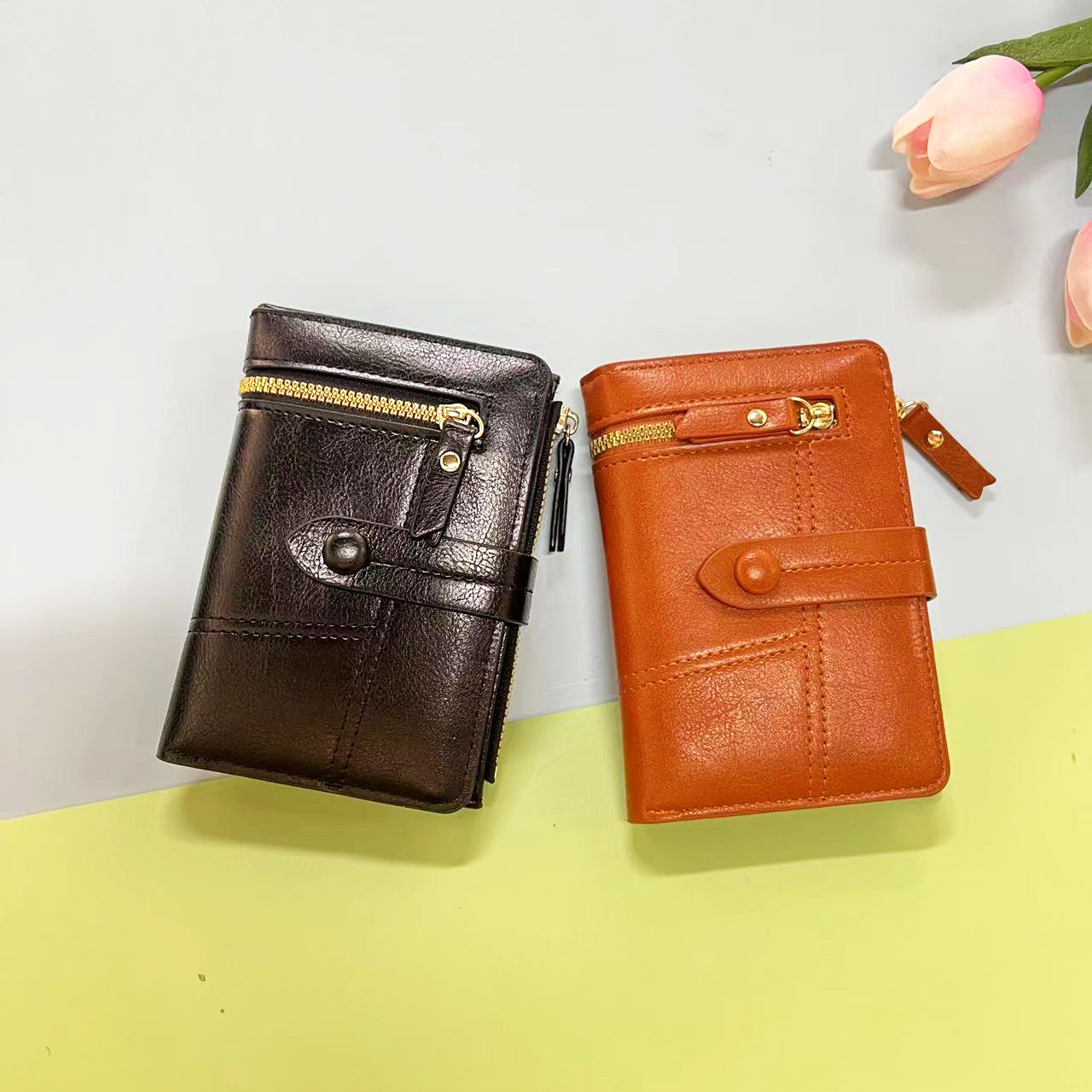 2023 New Women's Short Wallet Japanese Style Pu Leather Short Zipper Coin Purse Three-Fold Wallet in Stock Wholesale